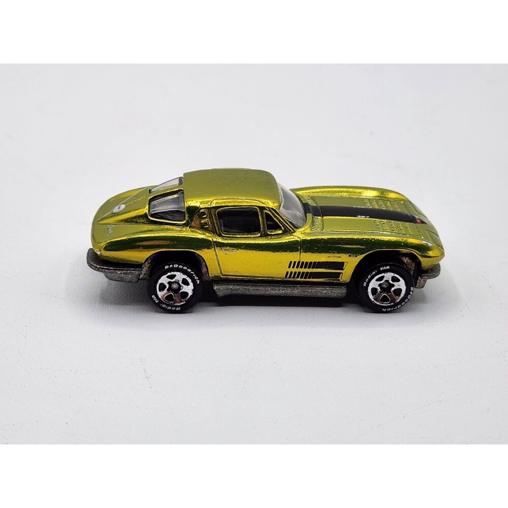 Vintage 1979 Hot Wheels 63' Diecast Corvette Stingray  Lime Green Split Window